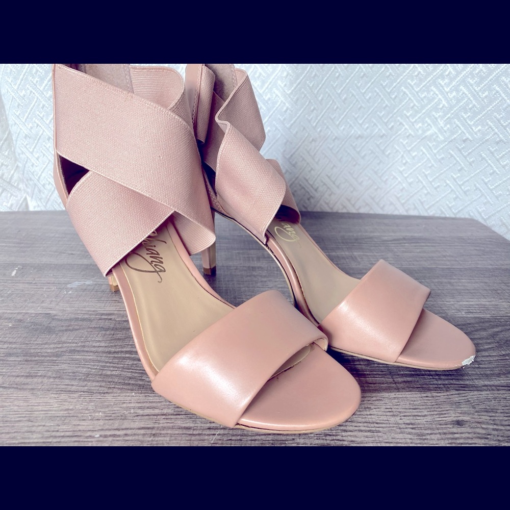 Blush Arturo Chiang Cross Heels 7 1/2